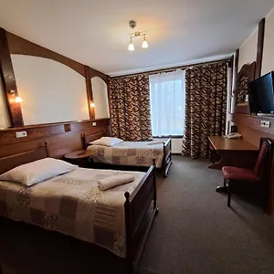 2* Апарт-отель Dworek Staropolski